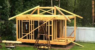 Сарай из бруса 100х100 в Чистополе - строительство под ключ | Строй-Чст от 41112 руб.